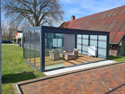 Terrassenüberdachung Premium - 700 x 450 cm - mit 8 mm Sicherheitsglas